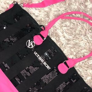 VS black and pink tote